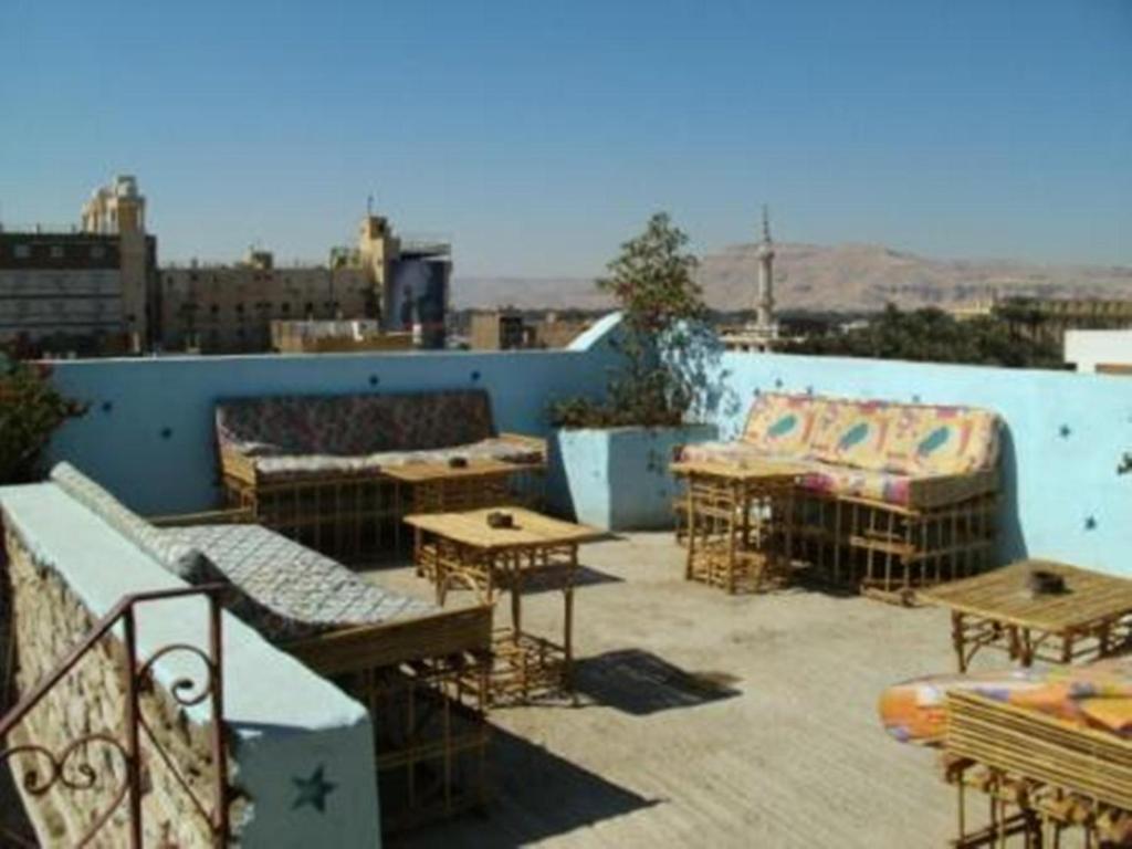Bob Marley House Sherief Hotel ลักซอร์ ภายนอก รูปภาพ