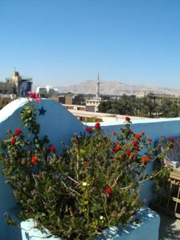 Bob Marley House Sherief Hotel ลักซอร์ ภายนอก รูปภาพ